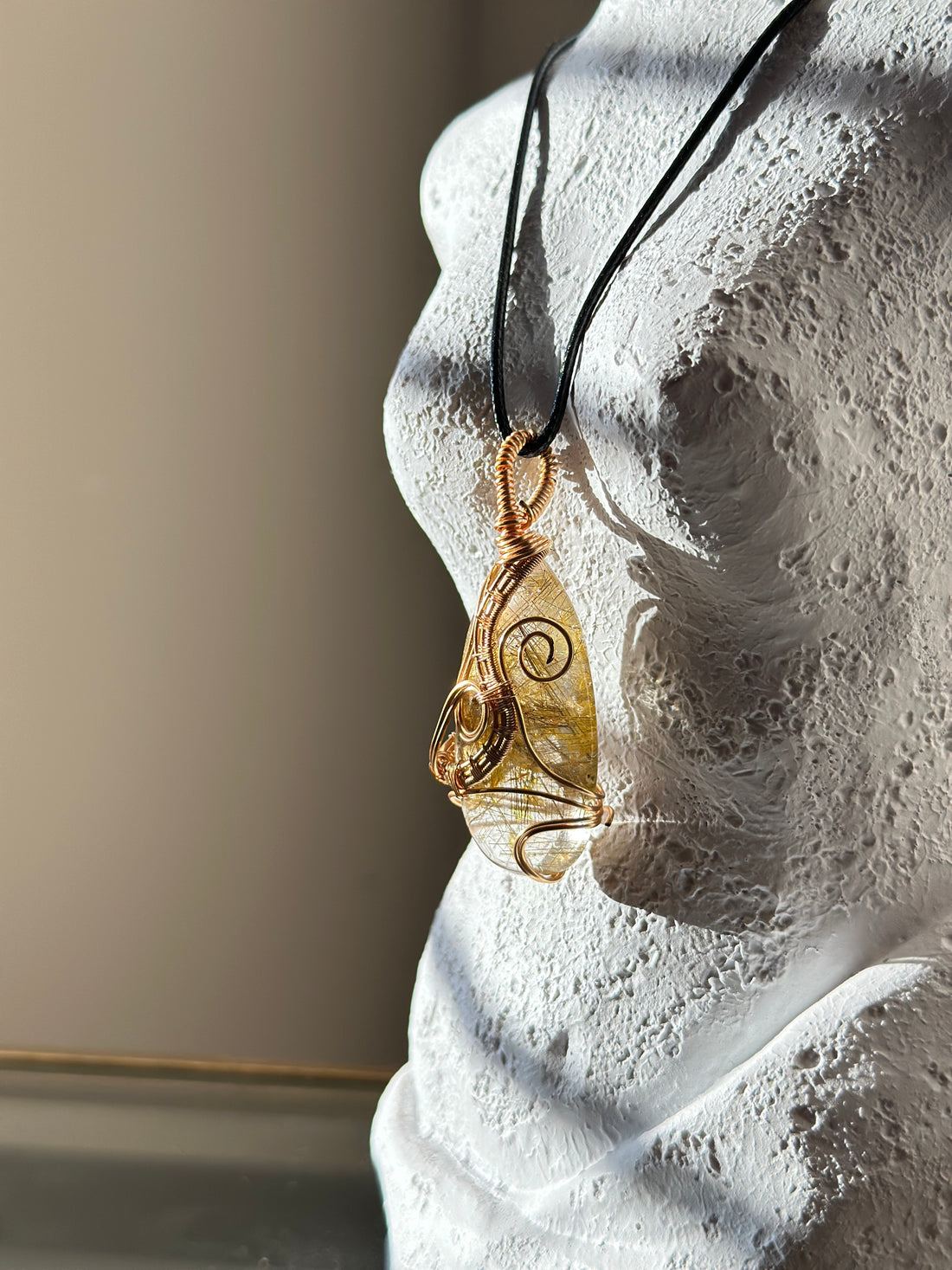 Golden Rutile Wire Warped Necklace