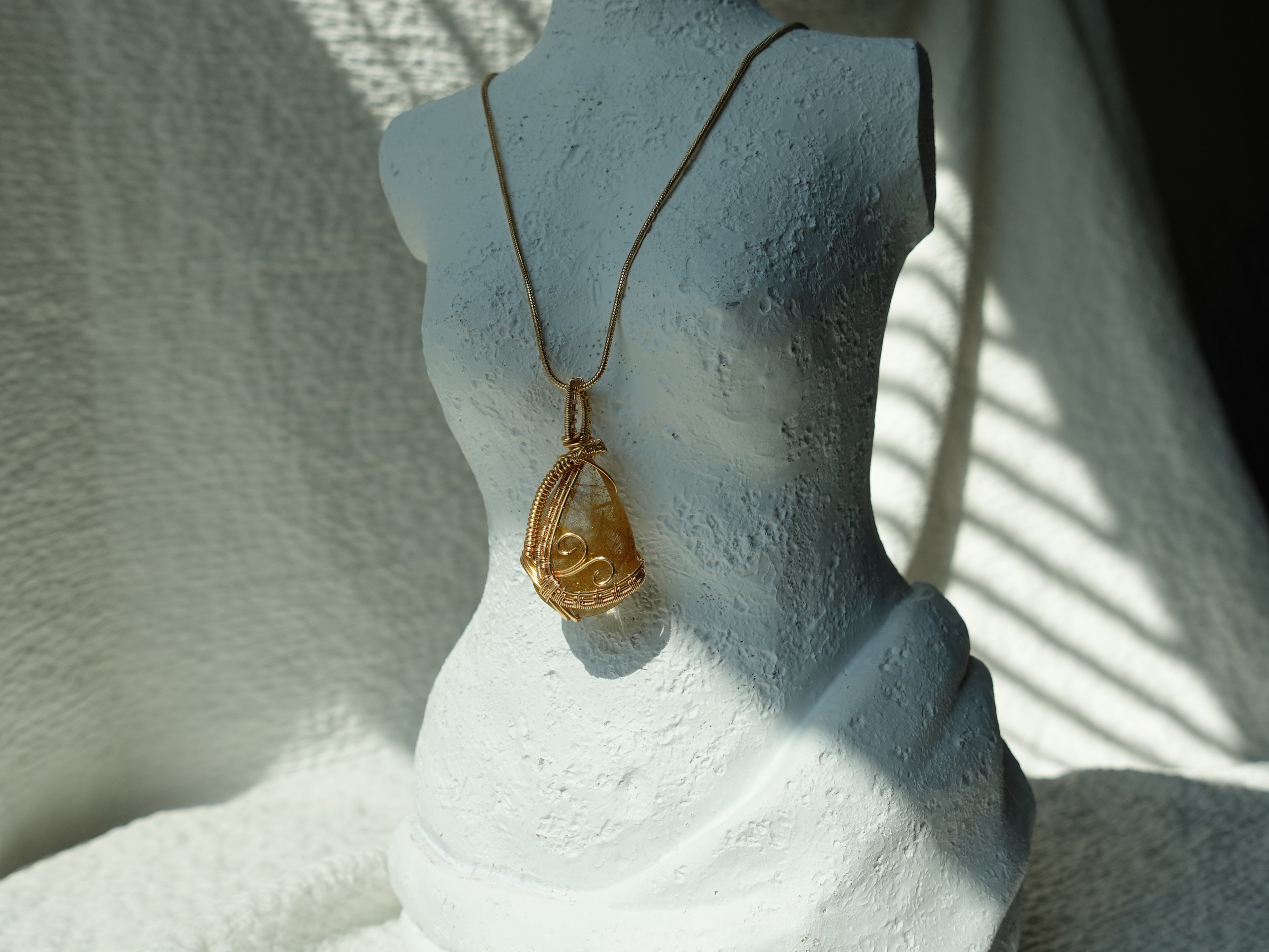 Golden Rutile Wire Warped Necklace