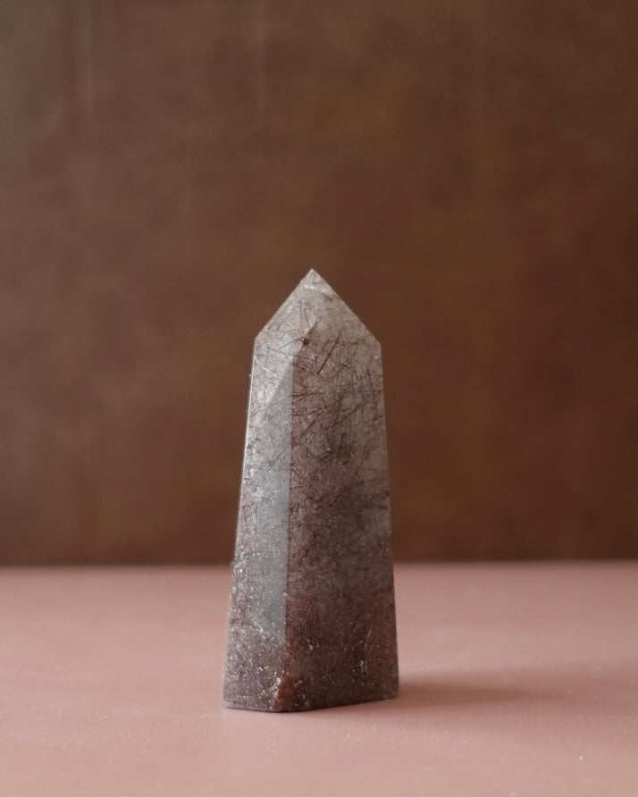 Red Rutliated Quartz Tower