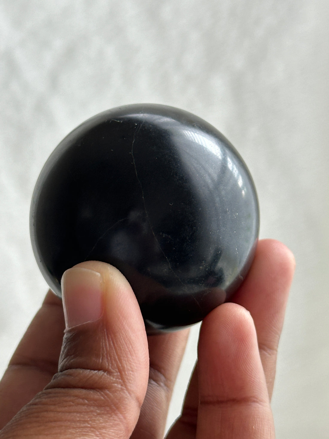 Black tourmaline sphere. Crystal protection. Crystals’s first psychic attack. Grounding crystals