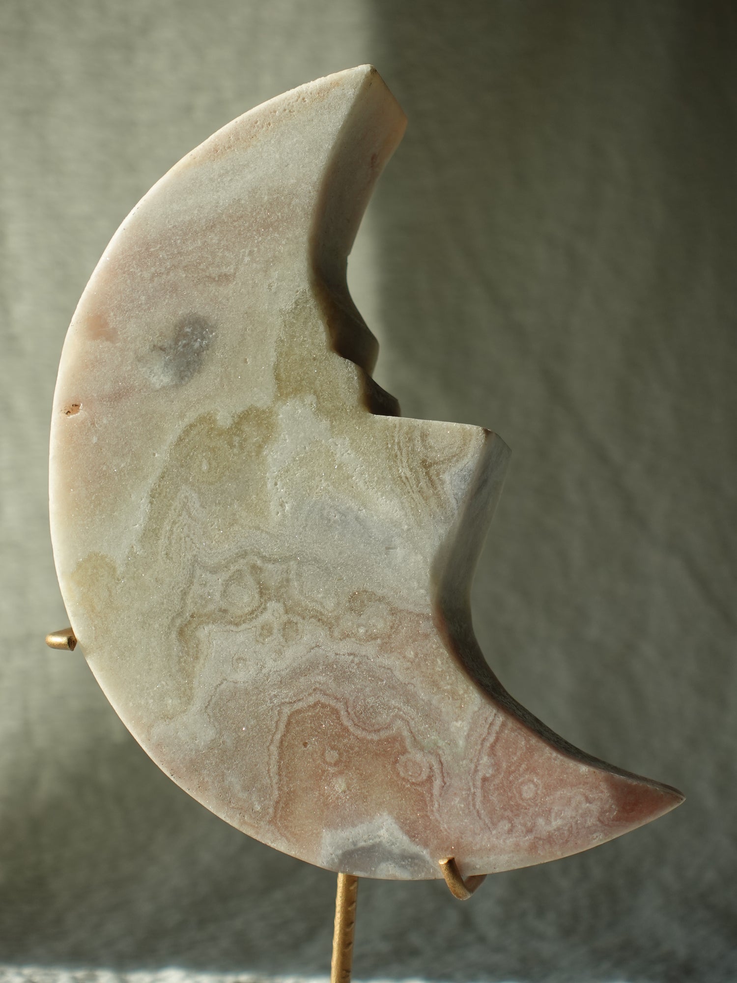 Pink Amethyst Moon Face Carving | MF2