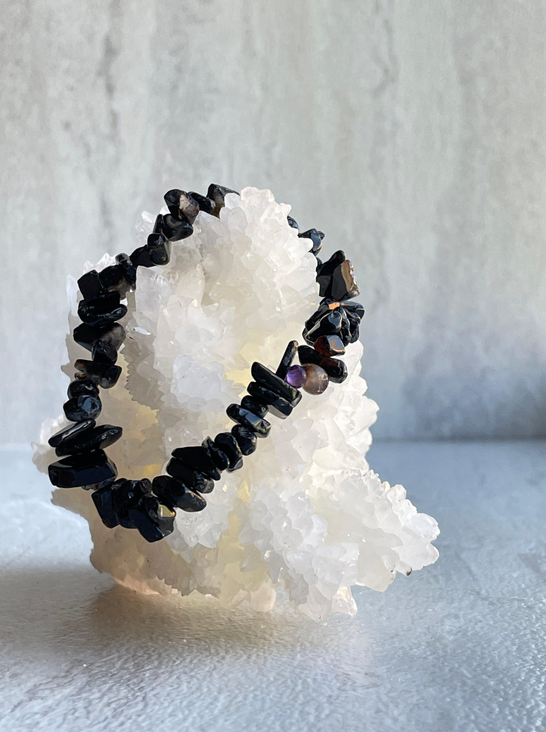 Black Agate Chipped Bracelet